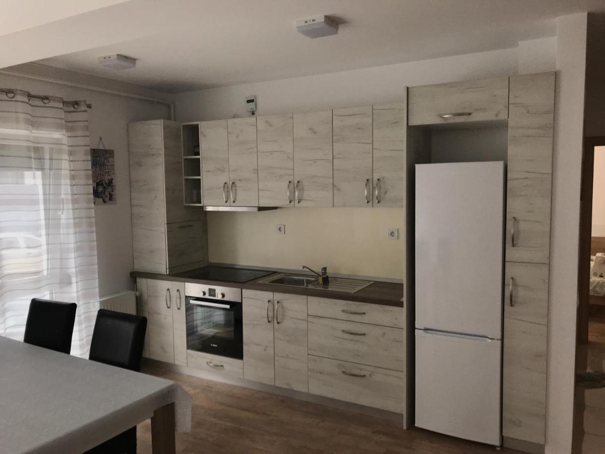 R&S Apartment คลูจ-นาโปกา ภายนอก รูปภาพ