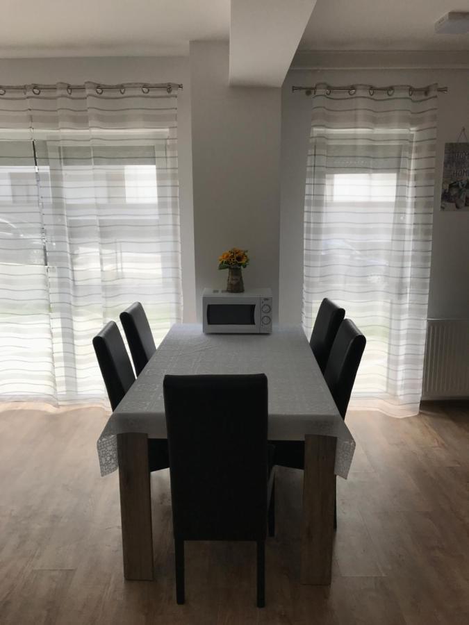 R&S Apartment คลูจ-นาโปกา ภายนอก รูปภาพ